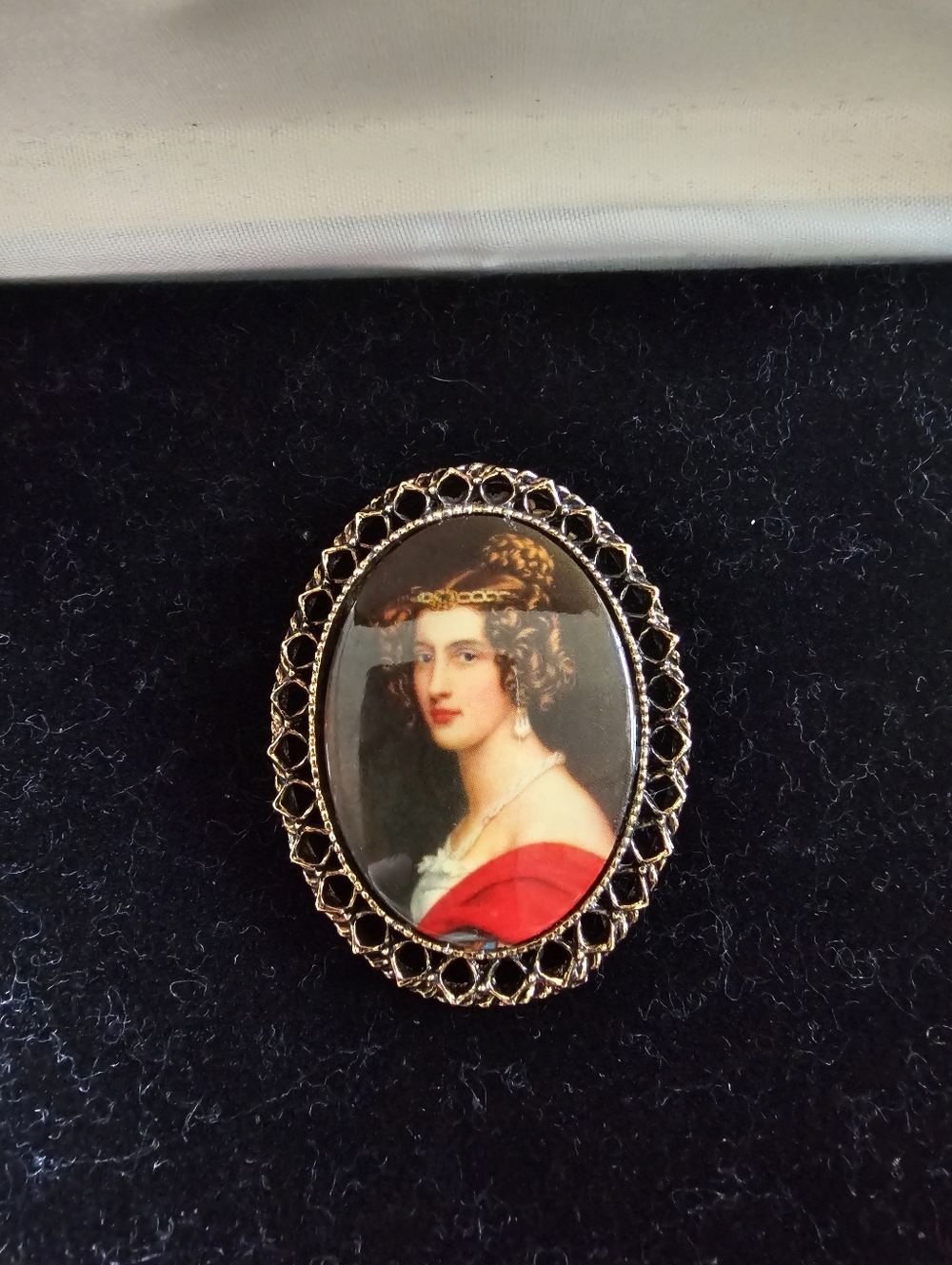 Vintage Brooch